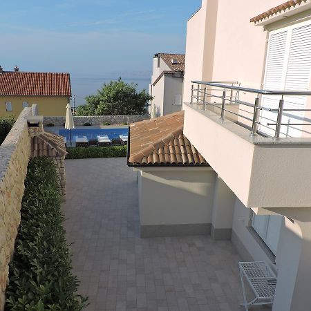 Apartments Villa Residenca Novi Vinodolski Luaran gambar