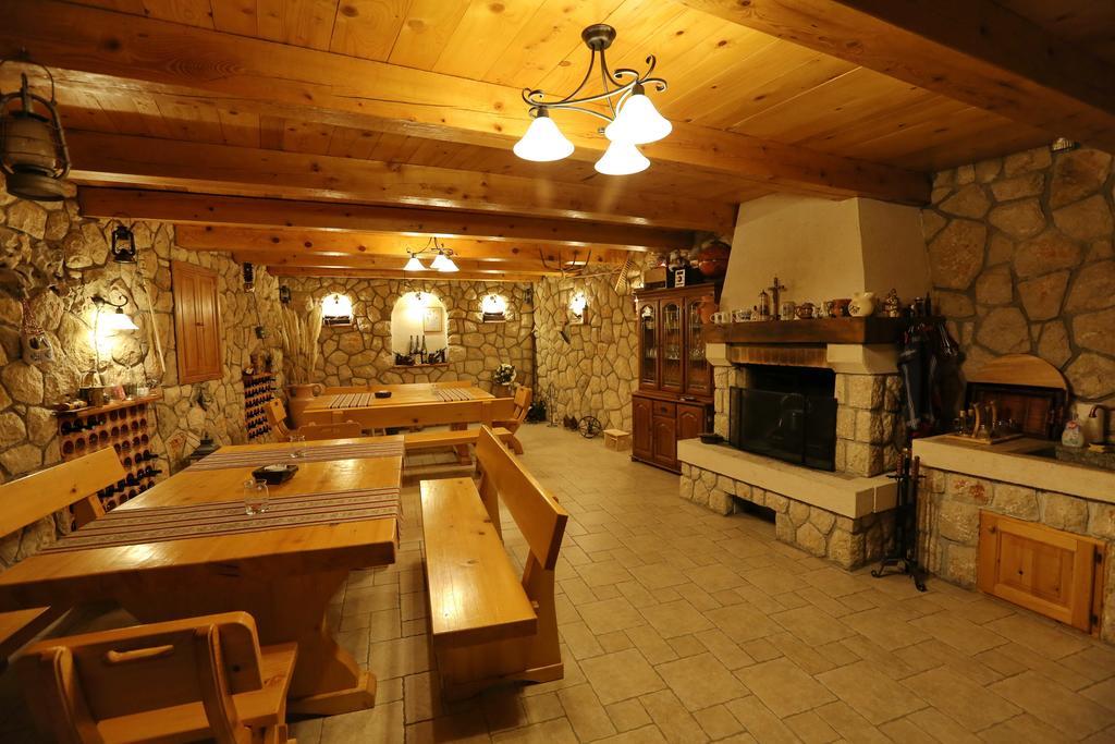 Apartments Villa Residenca Novi Vinodolski Bilik gambar