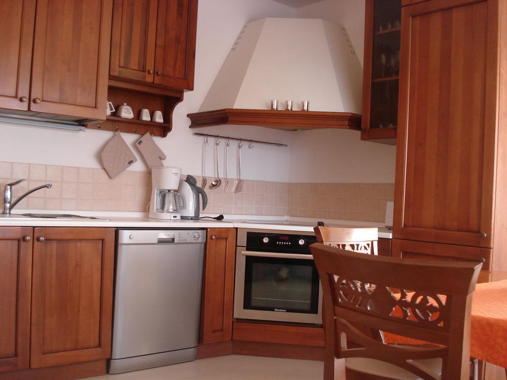 Apartments Villa Residenca Novi Vinodolski Luaran gambar