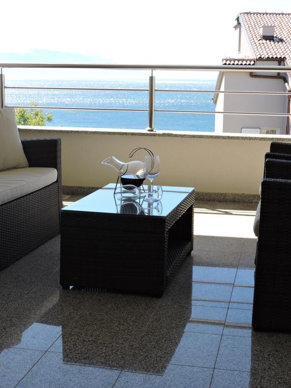 Apartments Villa Residenca Novi Vinodolski Luaran gambar
