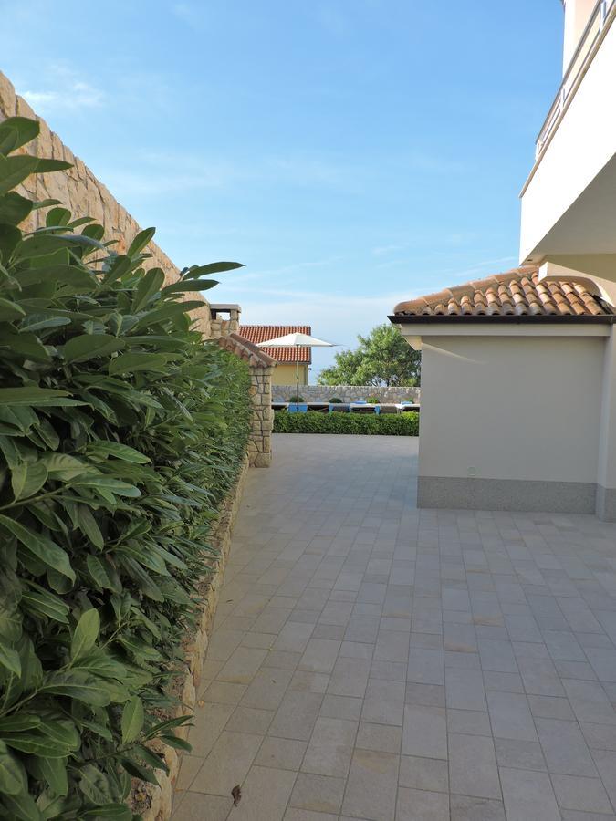 Apartments Villa Residenca Novi Vinodolski Luaran gambar