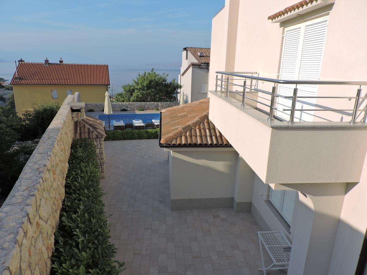 Apartments Villa Residenca Novi Vinodolski Luaran gambar