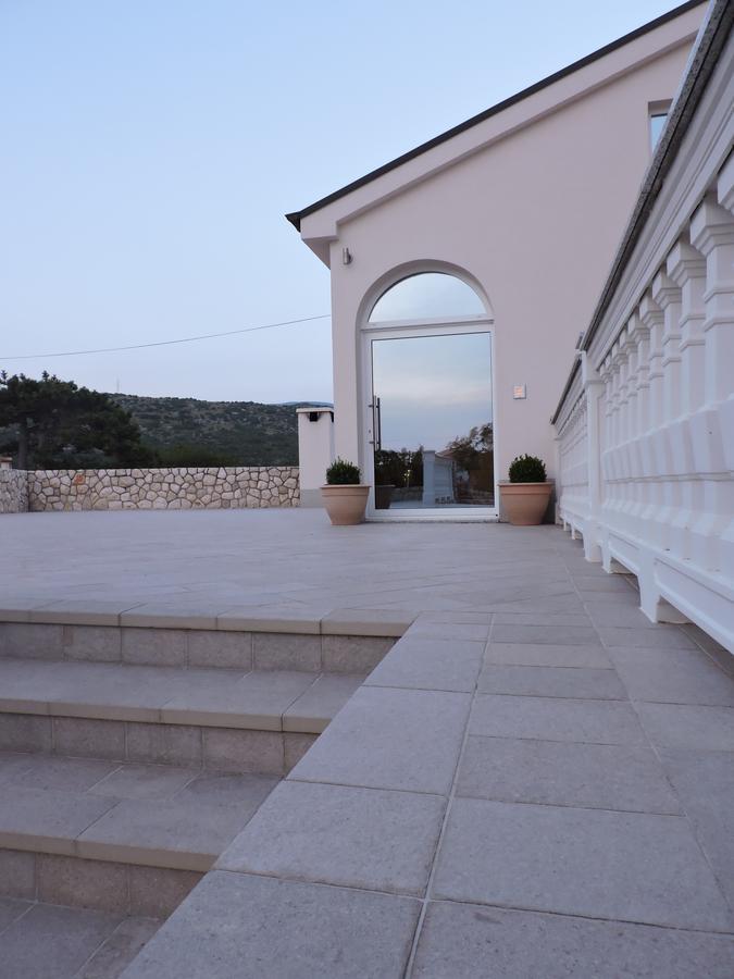 Apartments Villa Residenca Novi Vinodolski Luaran gambar